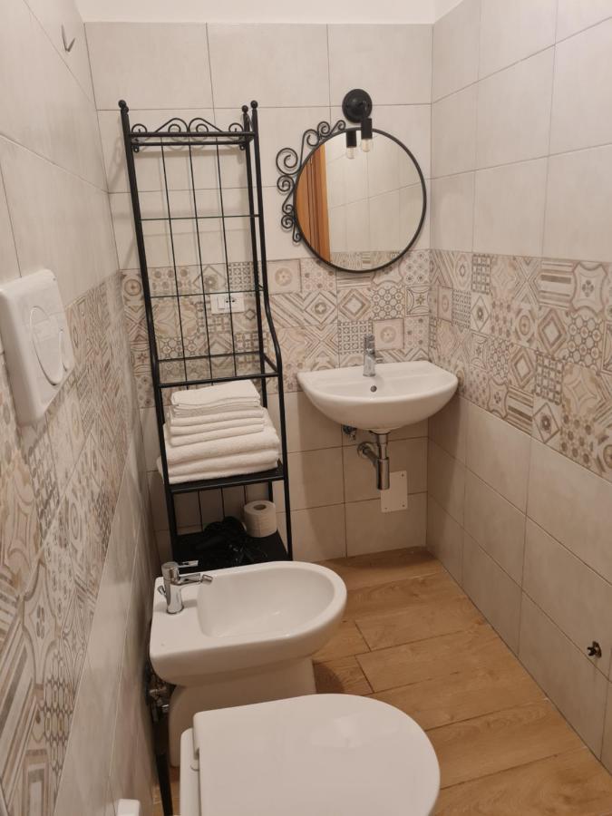 Apartamento Dimora Degli Angeli LʼAquila Exterior foto