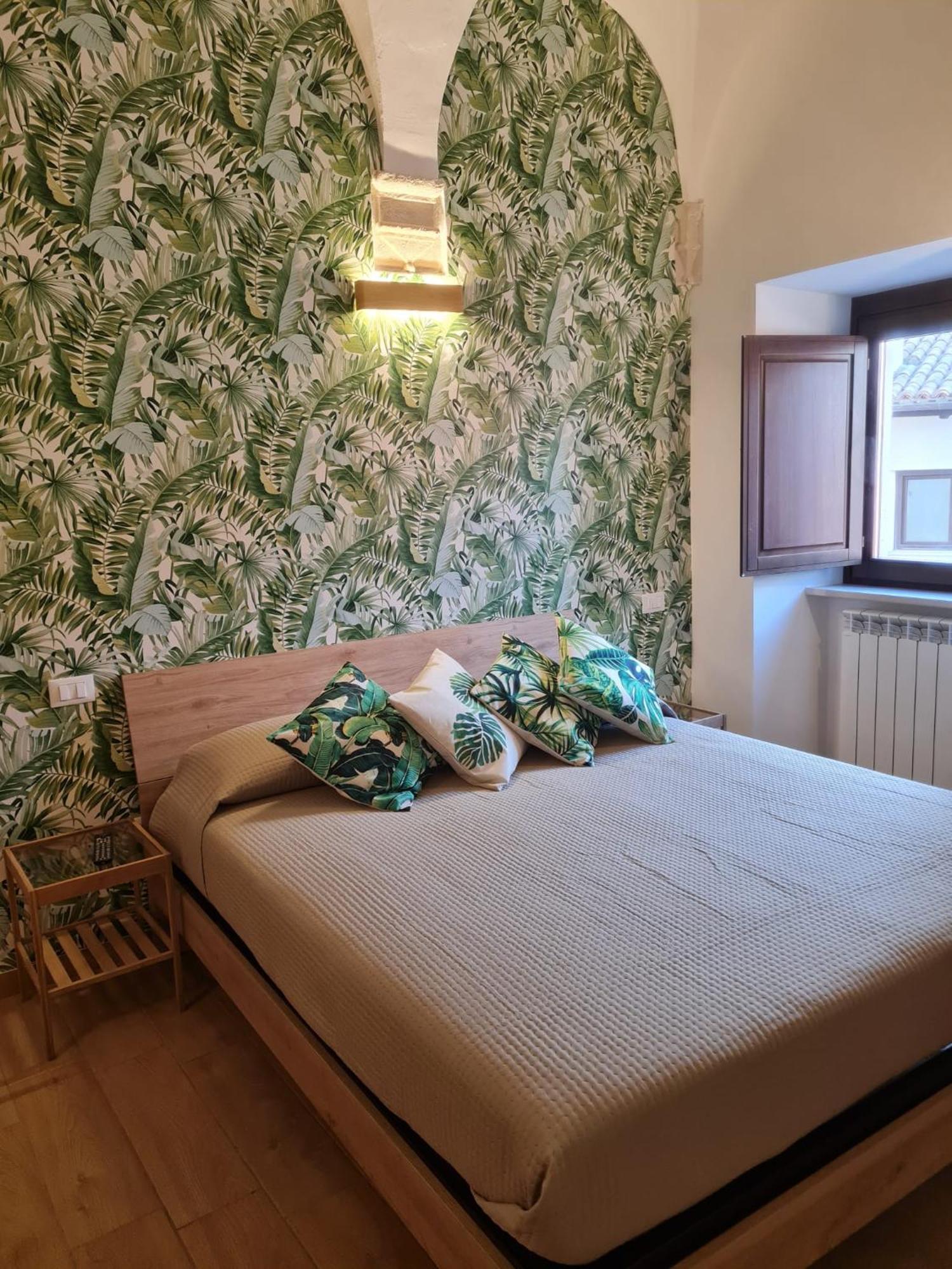 Apartamento Dimora Degli Angeli LʼAquila Exterior foto